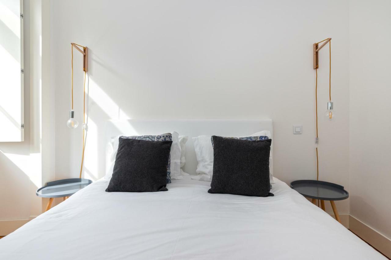 Modern Apartment In The Historical Center Lisboa Extérieur photo